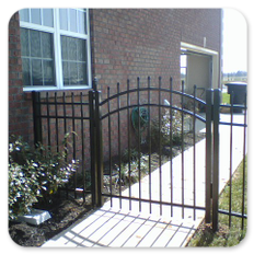Spear Top Aluminum Fence