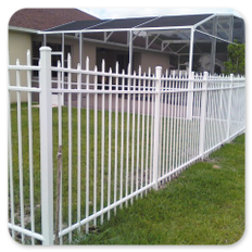 White Alternating Spear Aluminum Fence